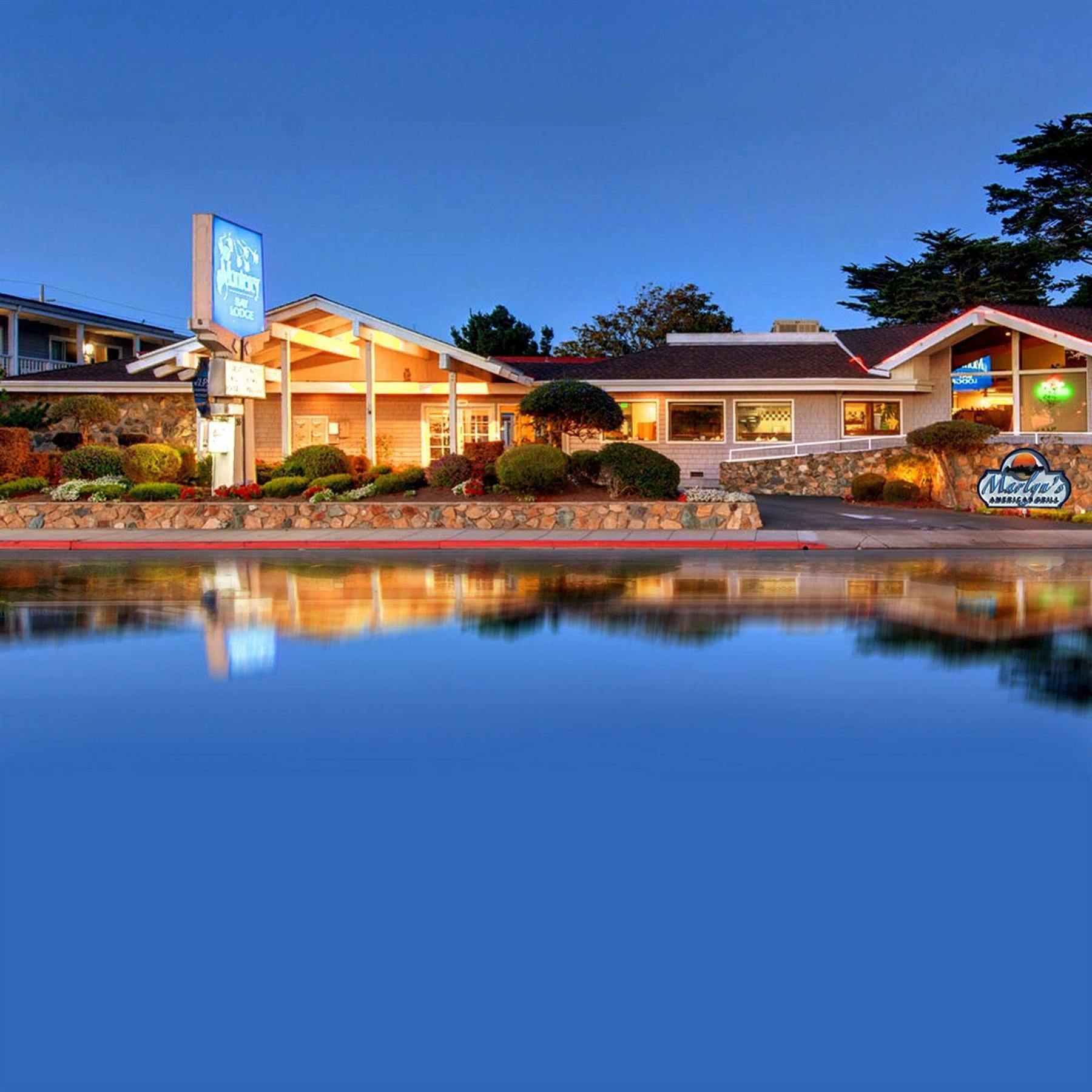 Monterey Bay Lodge Exterior photo